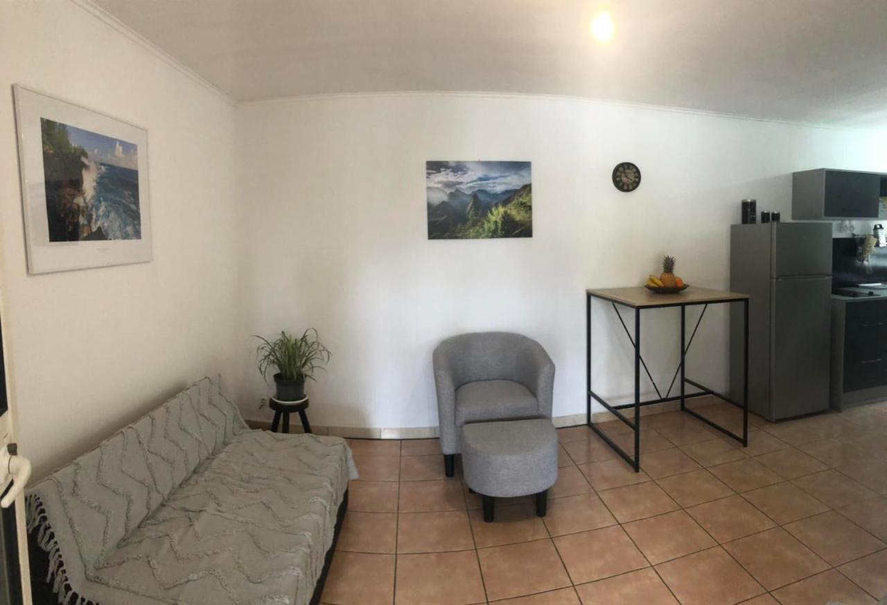 Apartament Meuble Le Manguier Saint Pierre Zewnętrze zdjęcie